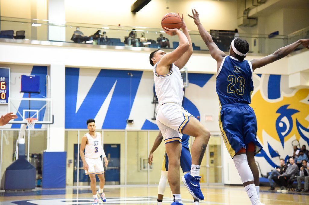 Growing pains for Toronto Metropolitan University men's basketball team in  exhibition opener – The Eyeopener