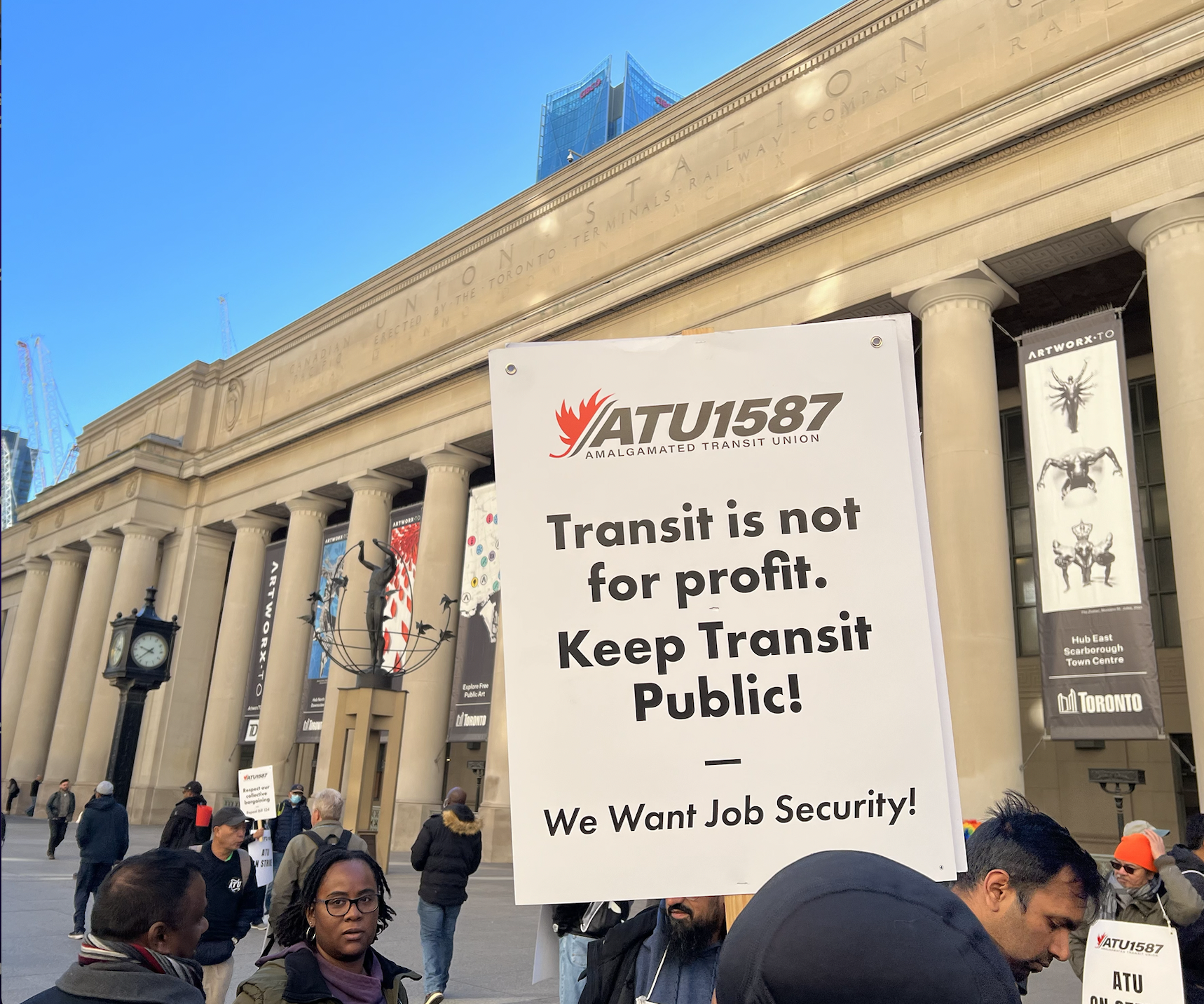 Transit Union Striking Transit Union Accuses Metrolinx of Negotiating in Bad Faith ...