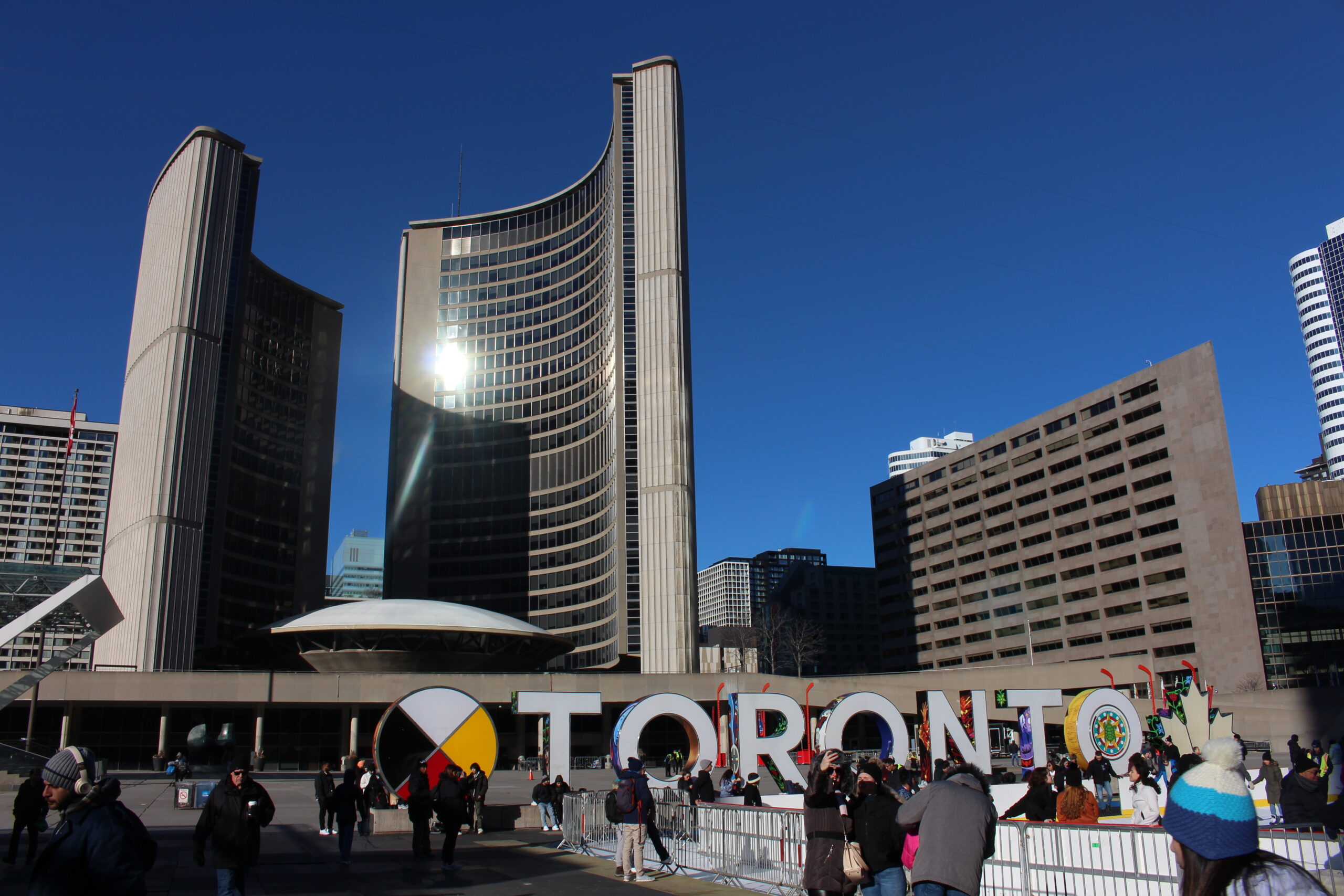 Photo of Toronto City Hall.