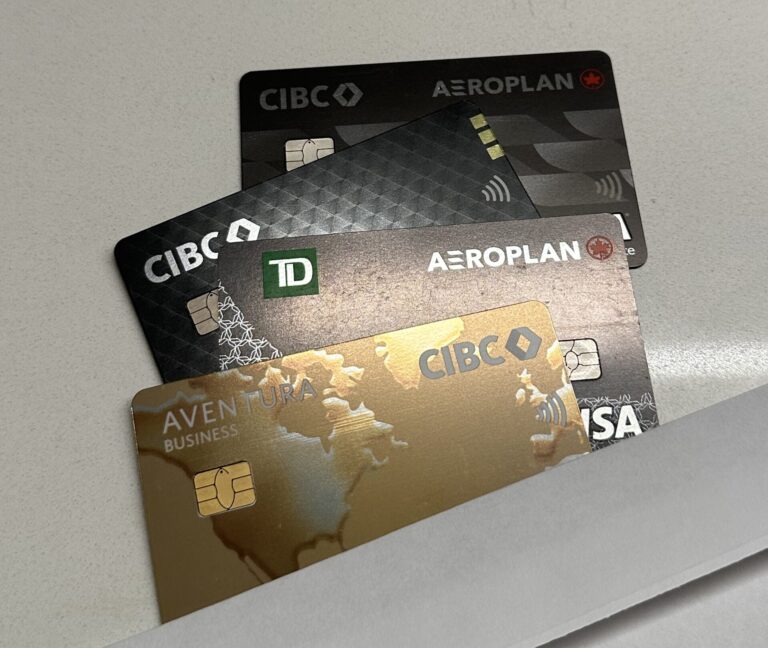 A photo of several credit cards.