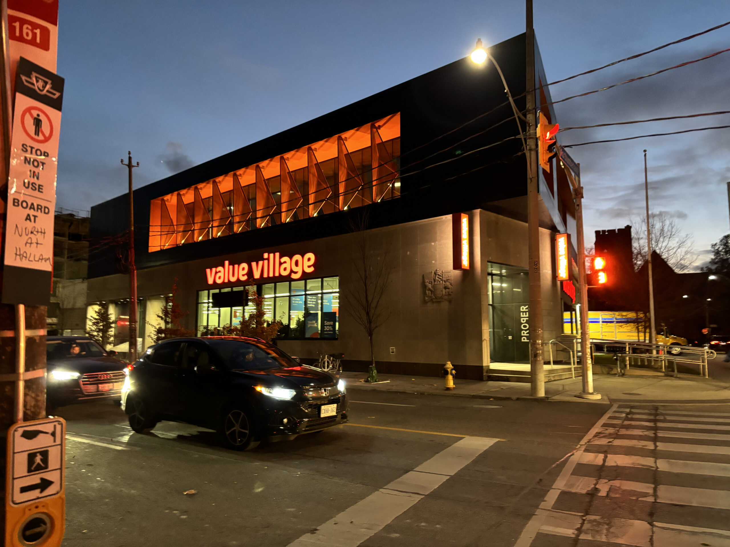 Toronto Thrifters Lament Fast Fashion Take Over of Thrift Stores Racks – On The Record