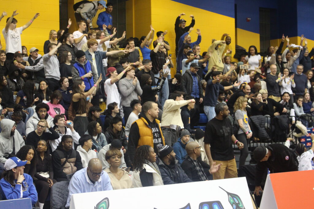 A crowd during a basketball game.
